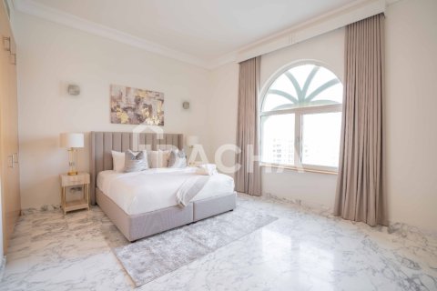 4 bedrooms Apartment in Shoreline Apartments, UAE No. 161254 12