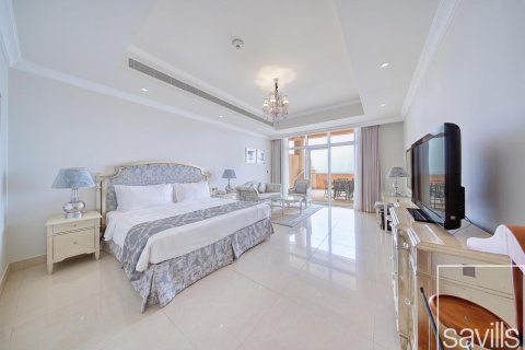 Apartment de 4 dormitorios en The Crescent, UAE No. 203797 13