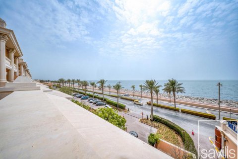 Apartment de 4 dormitorios en The Crescent, UAE No. 203797 19