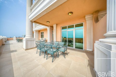Apartment de 4 dormitorios en The Crescent, UAE No. 203797 23