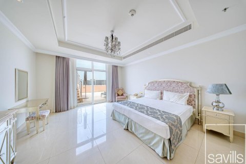 Apartment de 4 dormitorios en The Crescent, UAE No. 203797 10