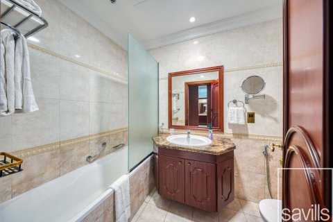 Apartment de 4 dormitorios en The Crescent, UAE No. 203797 25