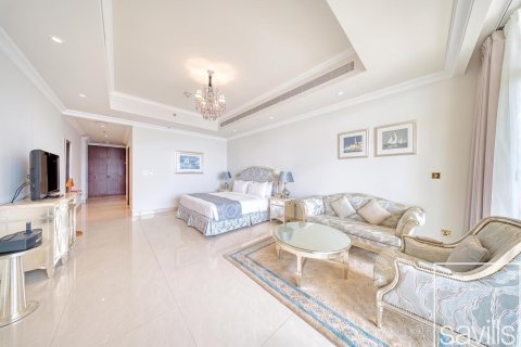 Apartment de 4 dormitorios en The Crescent, UAE No. 203797 14