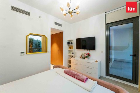 2 bedrooms Apartment in Dubai, UAE No. 163741 9