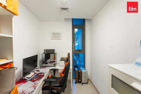 2 bedrooms Apartment in Dubai, UAE No. 163741 12