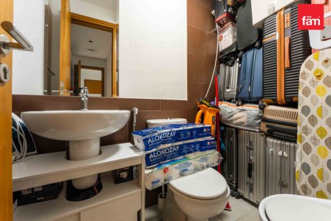2 bedrooms Apartment in Dubai, UAE No. 163741 11