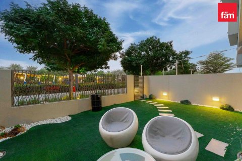 2 bedrooms Apartment in Dubai, UAE No. 163741 19