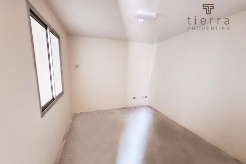 232.3m² Warehouse in Al Quoz, UAE No. 48801 6