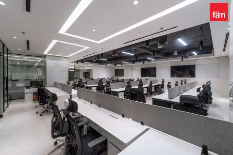 561.9m² Office in Business Bay, UAE No. 222341 18