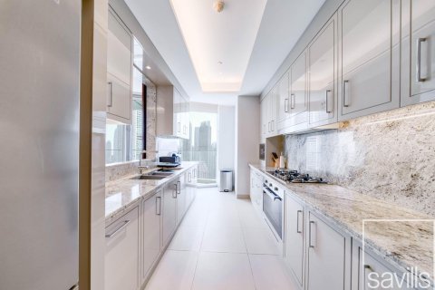 Квартира с 3 спальнями в The Address Sky View Towers, ОАЭ №217415 6