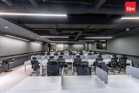 561.9m² Office in Business Bay, UAE No. 216047 7