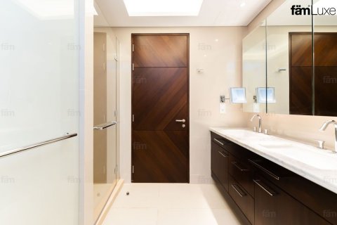 Apartment de 2 dormitorios en Downtown Dubai (Downtown Burj Dubai), UAE No. 219189 13