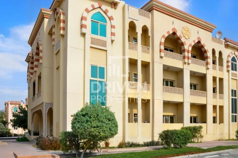 1005.68m² Building in Dubai Investment Park, UAE No. 218373 23