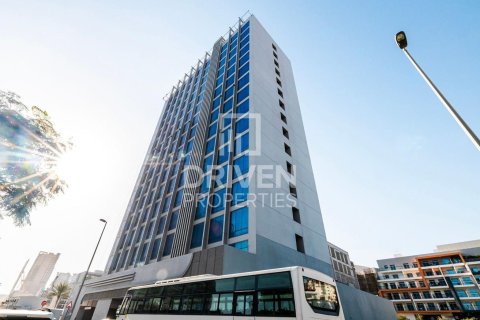 Studio Apartment in District 13, UAE No. 212049 18