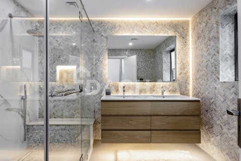 Квартира с 3 спальнями в Azure, ОАЭ №163526 5