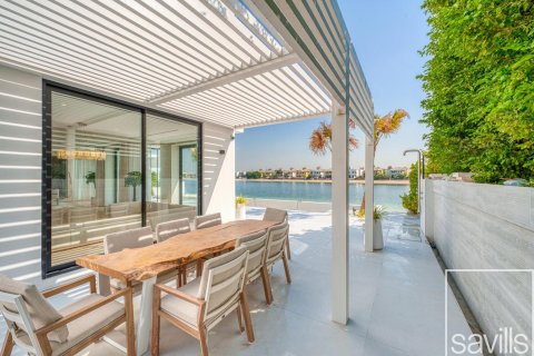 Вилла с 5 спальнями в Garden Homes, ОАЭ №205987 16