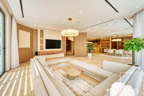 Вилла с 5 спальнями в Garden Homes, ОАЭ №205987 6