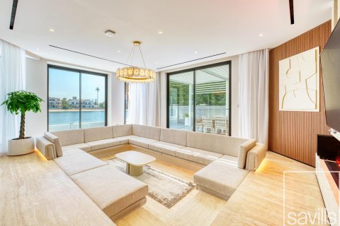 Вилла с 5 спальнями в Garden Homes, ОАЭ №205987 7