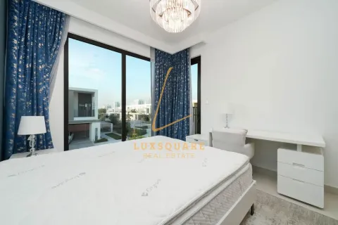 Villa de 4 dormitorios en Tilal Al Ghaf, UAE No. 216678 8