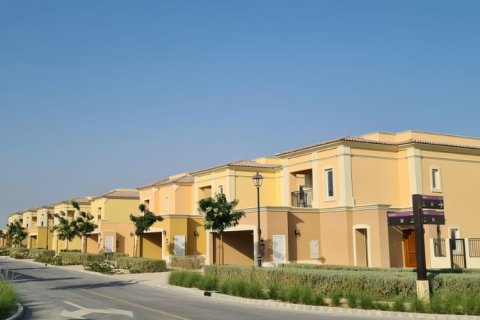 Villa de 3 chambres à Dubai, UAE No. 110957 3
