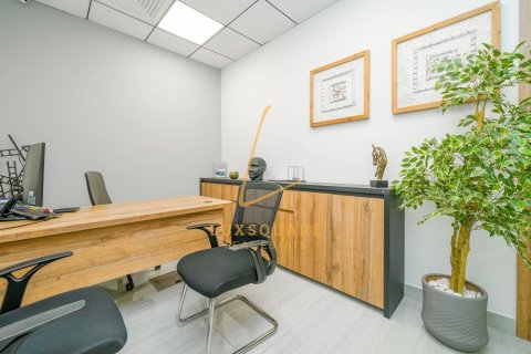 Office de 181m² à Bay Square, UAE No. 167728 18