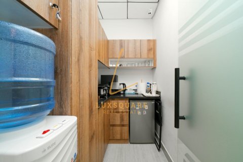 Office de 181m² à Bay Square, UAE No. 167728 21