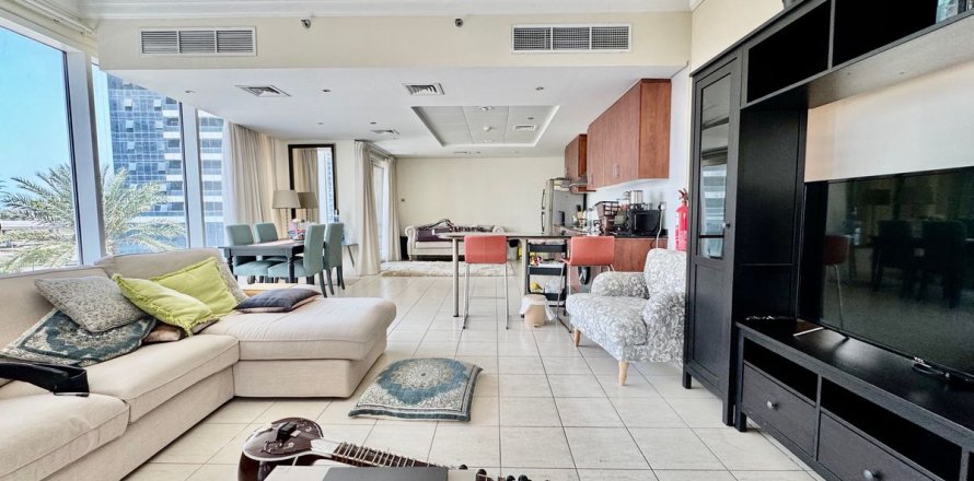 Apartment de 1 dormitorio en Dubai, UAE No. 160727