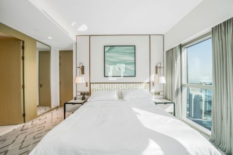 Apartment de 2 dormitorios en Address Harbour Point, UAE No. 78022 13