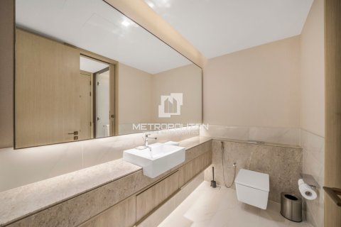 Apartment de 2 dormitorios en Address Harbour Point, UAE No. 78022 15