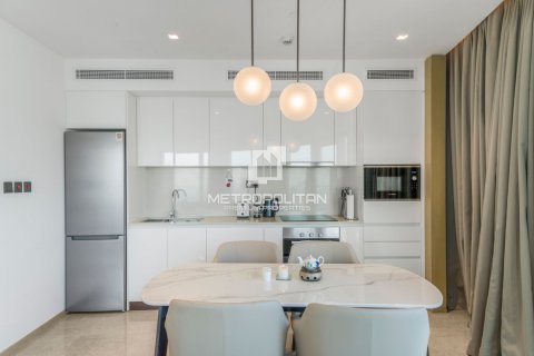 Apartment de 2 dormitorios en Address Harbour Point, UAE No. 78022 8