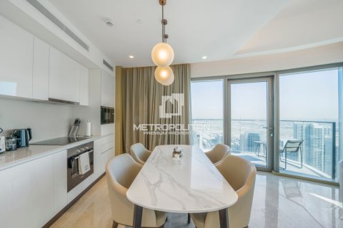 Apartment de 2 dormitorios en Address Harbour Point, UAE No. 78022 5