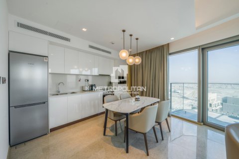 Apartment de 2 dormitorios en Address Harbour Point, UAE No. 78022 7