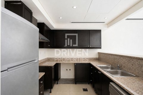 Townhouse de 2 dormitorios en District 12, UAE No. 223285 14