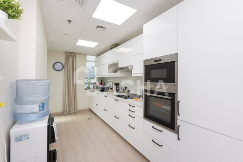 2 bedrooms Apartment in Dubai Sports City, UAE No. 161287 15