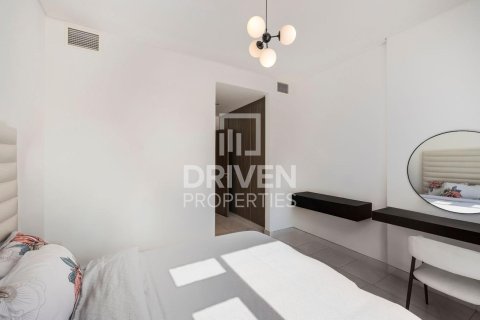2 bedrooms Apartment in District One, UAE No. 211208 9