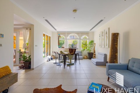 3 غرف نوم فيلا في Legacy, الإمارات العربية المتحدة رقم 10634 3