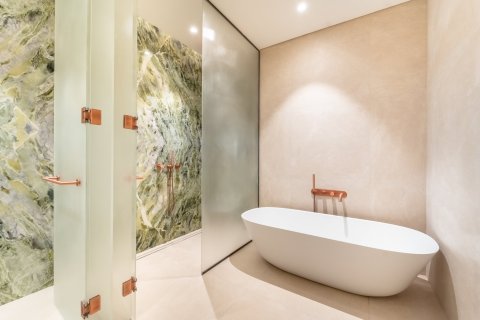2 bedrooms Apartment in Palm Jumeirah, UAE No. 213499 15
