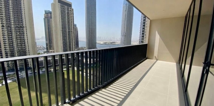 2 bedrooms Apartment in Dubai, UAE No. 213227