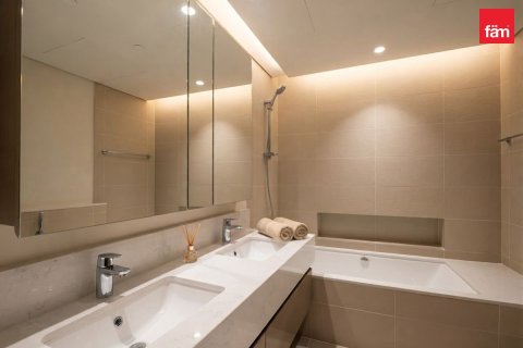 2 bedrooms Apartment in Dubai, UAE No. 213227 10