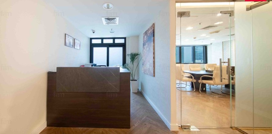 184.3m² Office in Business Bay, UAE No. 200260