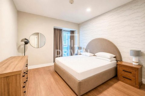 Apartment de 3 dormitorios en Princess Tower, UAE No. 215062 12