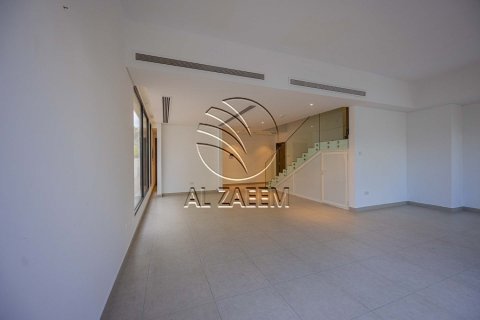 Villa de 5 chambres à Abu Dhabi, UAE No. 167984 6