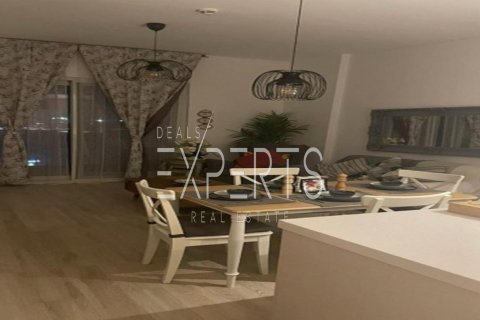 Apartment de 2 dormitorios en  Yas Island, UAE No. 224194 3