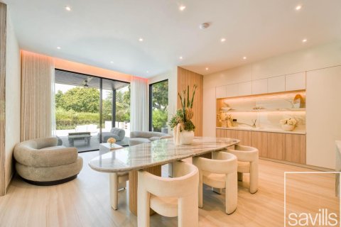 Villa de 5 dormitorios en Jumeirah Islands, UAE No. 201093 8