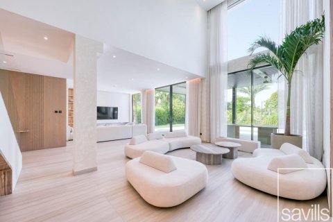 Villa de 5 dormitorios en Jumeirah Islands, UAE No. 201093 3