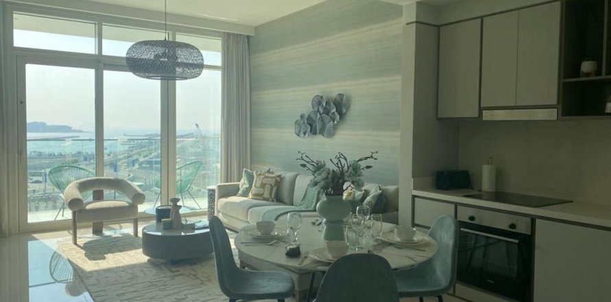 Apartment de 2 dormitorios en Dubai Marina, UAE No. 215796