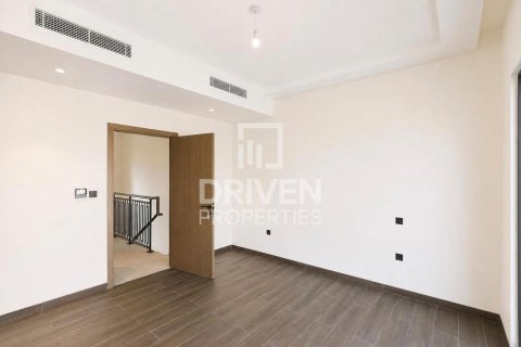 Townhouse de 4 dormitorios en Damac Lagoons, UAE No. 221414 8