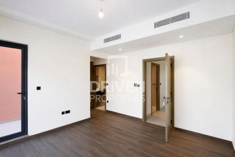 Townhouse de 4 dormitorios en Damac Lagoons, UAE No. 221414 17