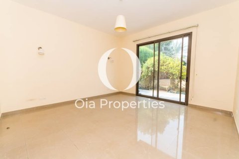 Villa de 5 dormitorios en Abu Dhabi, UAE No. 115039 12
