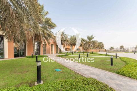 Villa de 5 dormitorios en Abu Dhabi, UAE No. 115039 17